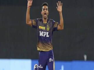 লজ্জার নতুন রেকর্ড স্পর্শ করলেন নাইট পেসার