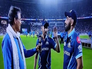 ম্যাচ শেষে ঋদ্ধিমান এবং শামি