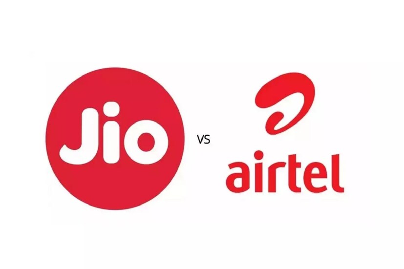 এয়ারটেল (Airtel) এবং জিও (Jio) দুই সংস্থাই নিয়ে এসেছে বিভিন্ন ধরনের নতুন প্রিপেড প্ল্যান। এই সকল প্রিপেড প্ল্যানের মাধ্যমে ইউজাররা ফ্রিতে ডিজনি প্লাস হটস্টারের সুবিধা পাবেন। আইপিএল ২০২২-এর (IPL 2022) অফিসিয়াল স্ট্রিমিং পার্টনার হল ডিজনি প্লাস হটস্টার (Disney+ Hotstar)। এর ফলে এই ওটিটি প্ল্যাটফর্মের চাহিদা খুব বেশি। কিন্তু সাবস্ক্রিপশন ছাড়া এখানে দেখা যাবে না আইপিএল। এর ফলে এয়ারটেল এবং জিও তাদের প্রিপেড প্ল্যানে যুক্ত করেছে এই ওটিটি প্ল্যাটফর্ম। প্রিপেড প্ল্যান রিচার্জ করলে ইউজাররা ফ্রিতেই পেয়ে যাবে এর সাবস্ক্রিপশন।