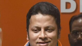 অনুপম হাজরার ফেসবুক পোস্টে কোন ইশারা? 