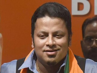 অনুপম হাজরার ফেসবুক পোস্টে কোন ইশারা? 