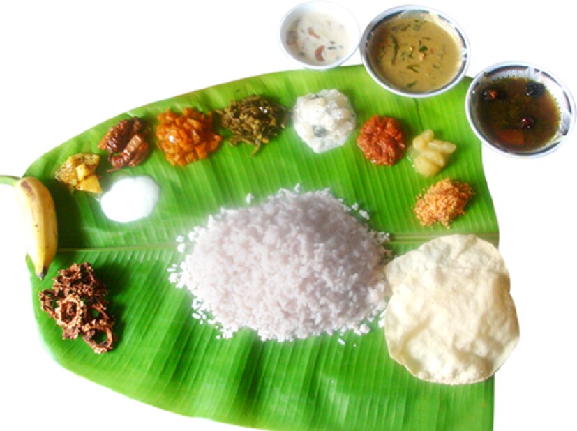 এছাড়াও কলাপাতায় খেলে জ্বর সর্দির সমস্যা থেকে মুক্তি পাওয়া সম্ভব। অবাক করার বিষয় হলো দক্ষিণ ভারতে এখনো প্রচলিত রয়েছে কলা পাতায় খাওয়া।photo source collected