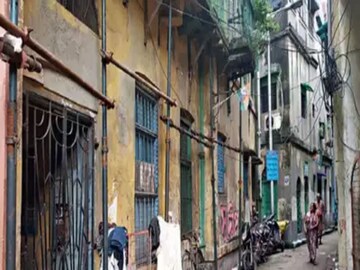 বউবাজারে বাড়িতে ফাটল