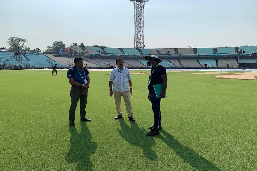 নিজের হাতে পিচ ফিল্ড দেখছেন, সমস্ত হসপিটালিটি বক্স চেক করছেন