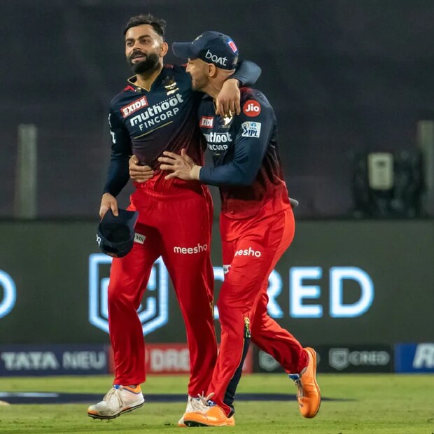 বিরাট কোহলি এদিন ৩৩ বল খেলে করলেন ৩০ রান। এতটা স্লো খেলার জন্য তাঁকে সমালোচনা হজম করতে হল। প্রথমে ব্যাট করে আরসিবি তুলেছিল আট উইকেটে ১৭৩।