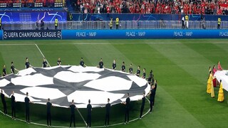 ৩৬ মিনিট দেরিতে শুরু ফাইনাল