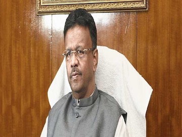 বিভাগীয় তদন্তের নির্দেশ দিলেন পুর ও নগরোন্নয়ন মন্ত্রী ফিরহাদ হাকিম৷