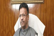 বাজার যেন মরণফাঁদ! যে কোনদিন খসতে পারে চাঙর, আতঙ্কের প্রহর গুনছেন ব্যবসায়ীরা বাজার যেন মরণফাঁদ! যে কোনদিন খসতে পারে চাঙর, আতঙ্কের প্রহর গুনছেন ব্যবসায়ীরা