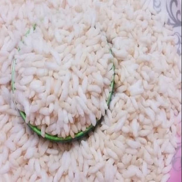 মুড়ি চিবলে কাটে অবসাদ চা থেকে চানাচুরের সঙ্গে মুড়ি বাঙালির খাদ্য তালিকায় বেশ কিছুটা শোভা বৃদ্ধি করে ৷ প্রতীকী ছবি ৷
