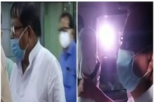 অবশেষে দেখা মিলল পরেশ অধিকারীর! দমদম থেকেই রওনা নিজাম প্যালেস-এর উদ্দেশ্যে অবশেষে দেখা মিলল পরেশ অধিকারীর! দমদম থেকেই রওনা নিজাম প্যালেস-এর উদ্দেশ্যে