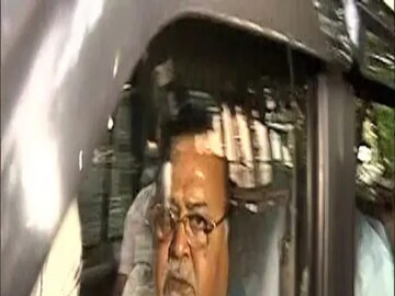 কোথায় গেলেন পার্থ চট্টোপাধ্যায়?
