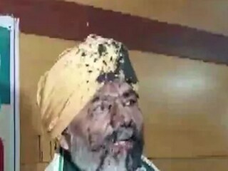 নিজস্ব চিত্র