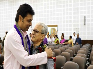 ত্রিপুরায় শোরগোল
