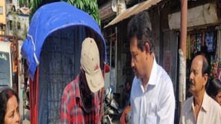 রাজীব বন্দ্যোপাধ্যায়ের নেতৃত্বে চলছে খাবার বিতরণ