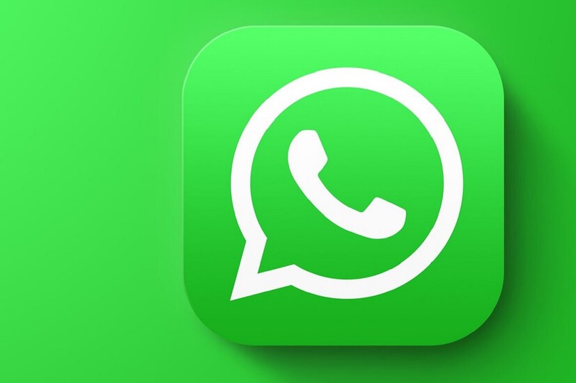 WAbetainfo-র রিপোর্ট অনুযায়ী WhatsApp এখনও তাদের নতুন ফিচার নিয়ে বিভিন্ন ধরনের পরীক্ষা নিরীক্ষা চালিয়ে যাচ্ছে। কিন্তু, খুব তাড়াতাড়ি চালু করে দেওয়া হতে পারে WhatsApp এর নতুন ফিচার। সূত্রের খবর, নতুন এই ফিচার বেটা টেস্টারের মাধ্যমে চালু করা হবে না। একবার WhatsApp-এর নতুন ফিচার চালু হয়ে গেলে, WhatsApp এর তরফে আর দেখানো হবে না কে কোন গ্রুপ থেকে বেরিয়ে গিয়েছে। শুধু গ্রুপের অ্যাডমিনরা তা জানতে পারবেন। 
