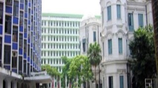 হাইকোর্টে 