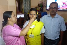গণিতে ১০০তে ১০০! মাধ্যমিকে তৃতীয় স্থানাধিকারী অনন্যার কঠিন পরিশ্রম জানুন গণিতে ১০০তে ১০০! মাধ্যমিকে তৃতীয় স্থানাধিকারী অনন্যার কঠিন পরিশ্রম জানুন