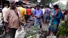 জামাইষষ্ঠীর পর থেকেই বাজারের হাল বেহাল জামাইষষ্ঠীর পর থেকেই বাজারের হাল বেহাল