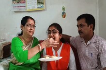 গণিত প্রিয় বিষয়! দিনে কত ঘণ্টা চলত পড়াশুনো, উচ্চ মাধ্যমিকে প্রথম অদিশা দেবশর্মার গণিত প্রিয় বিষয়! দিনে কত ঘণ্টা চলত পড়াশুনো, উচ্চ মাধ্যমিকে প্রথম অদিশা দেবশর্মার