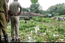 মামার বাড়িতে বেড়াতে এসে মাছ ধরতে গিয়ে জলে ডুবে নিখোঁজ শিশু! মামার বাড়িতে বেড়াতে এসে মাছ ধরতে গিয়ে জলে ডুবে নিখোঁজ শিশু!