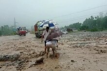 অবিরাম বৃষ্টি আলিপুরদুয়ারে! জারি লাল সতর্কতা