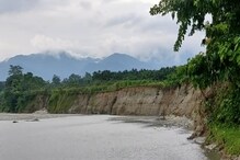 গাঙ্গুটিয়া নদীর ভাঙনে আতঙ্কিত এলাকার বাসিন্দারা গাঙ্গুটিয়া নদীর ভাঙনে আতঙ্কিত এলাকার বাসিন্দারা