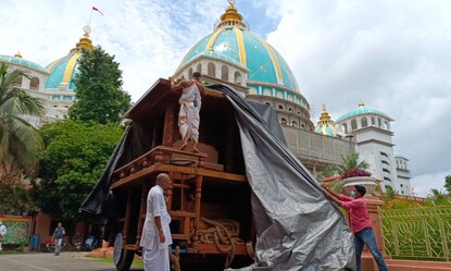 মায়াপুর ইসকনের রথের তোড়জোড় শুরু