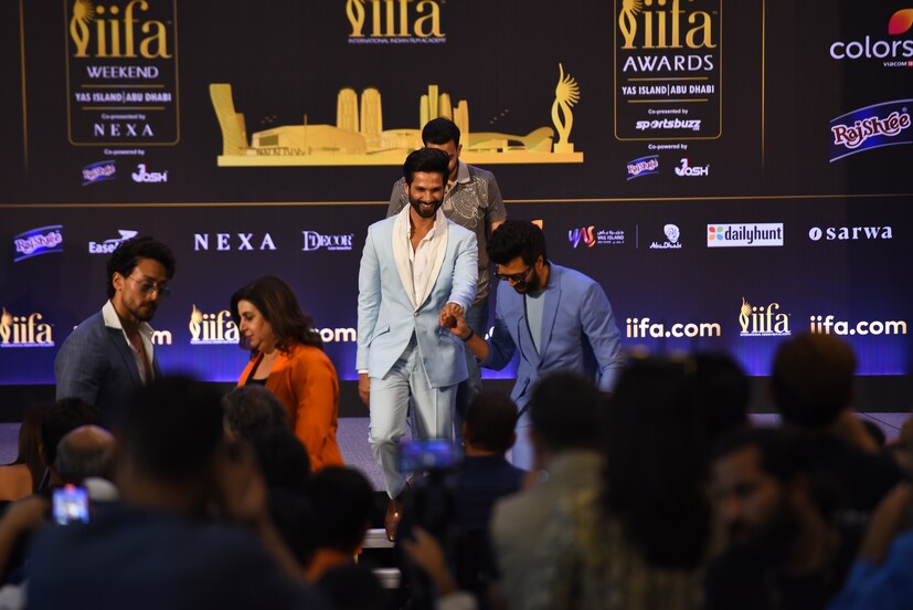 আবু ধাবিতে IIFA 2022-এর সাংবাদিক সম্মেলনে শাহিদ কাপুর