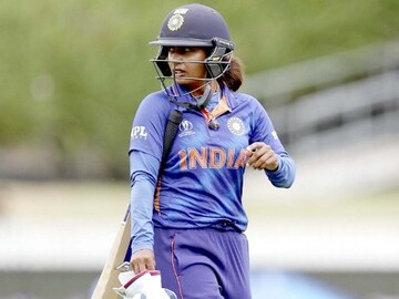 বায়ু সেনা অফিসারের মেয়ে, 'মেয়েদের ক্রিকেটের সচিন' মিতালির ব্যাটিং দেখতে ভিড় হত