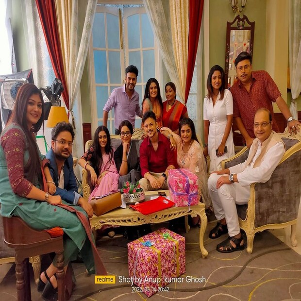 রহস্যে মোড়া ধারাবাহিক লালকুঠি-তে নিয়মিত দেখা যাচ্ছে তাঁকে৷ মূল চরিত্রে থাকা রাহুল অরুণোদয় বন্দ্যোপাধ্যায়ের দাদার চরিত্রে অভিনয় করতে দেখা যাচ্ছে তাঁকে৷ 