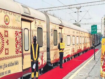 Bharat Gaurav Trains Eastern Railway (প্রতীকী ছবি)