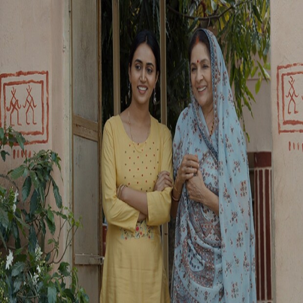 মহোদিয়া গ্রামে পঞ্চায়েতের প্রথম সিজনের শ্যুটিং হয়েছিল ২০১৯ সালে। এবং দ্বিতীয় সিজন গত বছর অর্থাৎ ২০২১ সালে। 