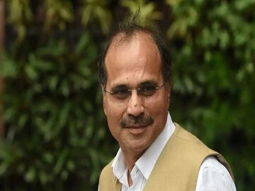 অধীর রঞ্জন চৌধুরী। ফাইল ছবি। 