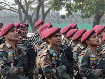 The Centre's newly launched military scheme led to violent protests across the country -- from Bihar to Gurugram -- as protestors demanded rollback of the recruitment scheme. (Representational pic/Shutterstock)