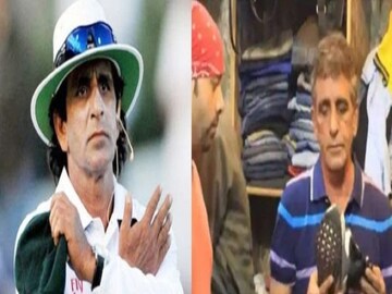 লাহোরের বাজারে জুতো বিক্রি করছেন আসাদ রউফ