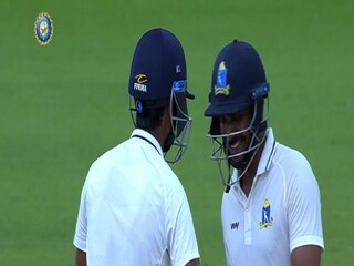 বাংলাকে লড়াইয়ে রাখলেন মনোজ তিওয়ারি এবং শাহবাজ 