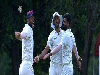 মধ্যপ্রদেশের হয়ে দুরন্ত বল করলেন কার্তিকেয়