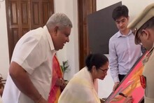 রাজভবনে হঠাৎ হাজির মমতা, নিজের আঁকা ছবি রাজ্যপাল ধনখড়কে উপহার দিলেন মুখ্যমন্ত্রী