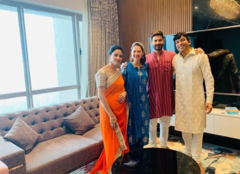 প্রতি পর্বের জন্য চন্দন চার্জ করেন ৫-৭ লক্ষ টাকা ৷ টিভি ছাড়া চন্দন সমঝো, পাওয়ার কাট, ডিস্কো সিং, জজ সিং এলএলবির মত ছবিতে অভিনয় করেছেন চন্দন প্রভাকর ৷ ছবি সৌজন্যে ইনস্টাগ্রাম ৷