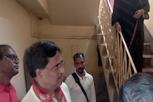 শেষ প্রচারে মানিক সাহা, জমা জলের যন্ত্রণা কমানোর আর্জি মুখ্যমন্ত্রীর কাছে শেষ প্রচারে মানিক সাহা, জমা জলের যন্ত্রণা কমানোর আর্জি মুখ্যমন্ত্রীর কাছে