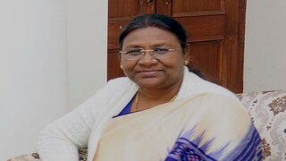 The Governor of Jharkhand, Smt. Draupadi Murmu meeting the Union Minister for Tribal Affairs, Shri Jual Oram, in New Delhi on December 27, 2016.