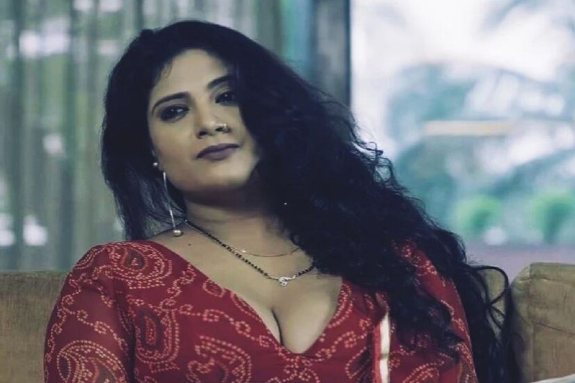 খোলাচুলে আরও মোহময়ী দেখতে লাগছে রাধিকা রাধেশ্যামকে ৷ ছবি সৌজন্যে ইনস্টাগ্রাম ৷
