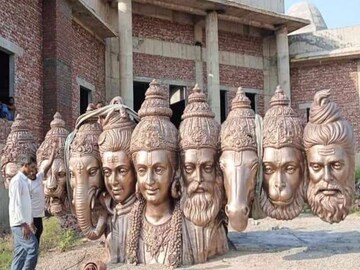 Krishna Vishwaroop Statue in Kurukshetra