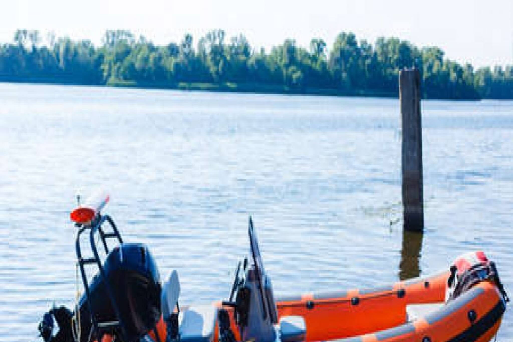 রবীন্দ্র সরোবরে রোয়িংয়ের ক্ষেত্রে পরিবেশবান্ধব বোটের দাবি পরিবেশবিদদের