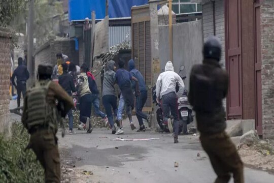 Terrorists Killed Migrant Labor in Jammu Kashmir Budgam