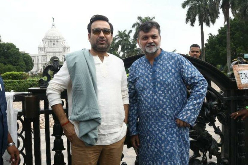 দর্শক মজেছেন তাঁর অভিনয়ে ৷ আর তিনি মুগ্ধ কলকাতার আবেশে ৷ সেই প্রিয় শহরেই ঘুরে গেলেন অভিনেতা পঙ্কজ ত্রিপাঠী ৷