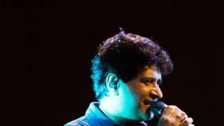 রয়ে গেল তাঁর অনবদ্য গানগুলি