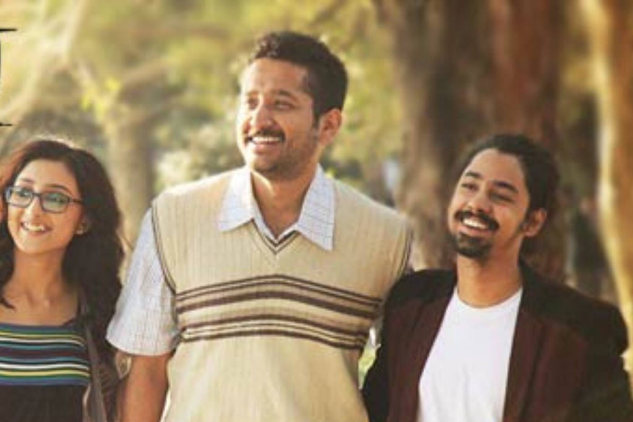 লজ্জায় বলতে পারিনি, তাও পরমদা এক ঘরেই আমার ও সুরঙ্গনার থাকার ব্যবস্থা করে লন্ডনে