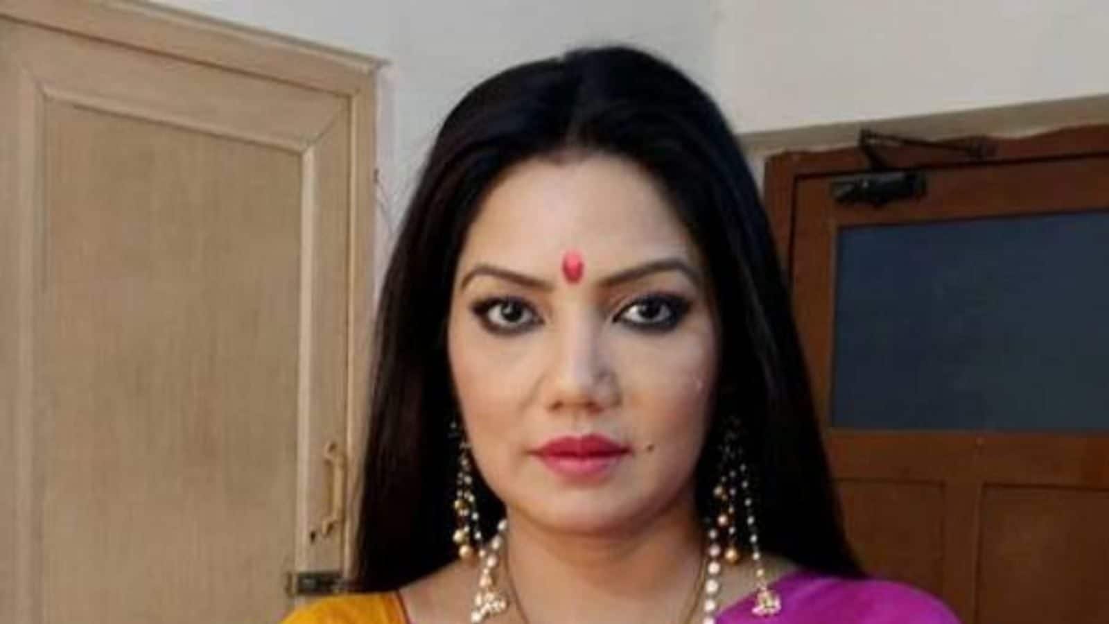 Dolon Rpy Dolon Roy: শ্যুটিং থেকে ফিরে হিটস্ট্রোক, হাসপাতালে ভর্তি অভিনেত্রী দোলন ...