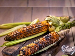 বর্ষায় স্ন্যাকস হিসাবে কেন ভুট্টা খাওয়া উচিত জেনে নিলে ভালোবাসা আরও বাড়বে
